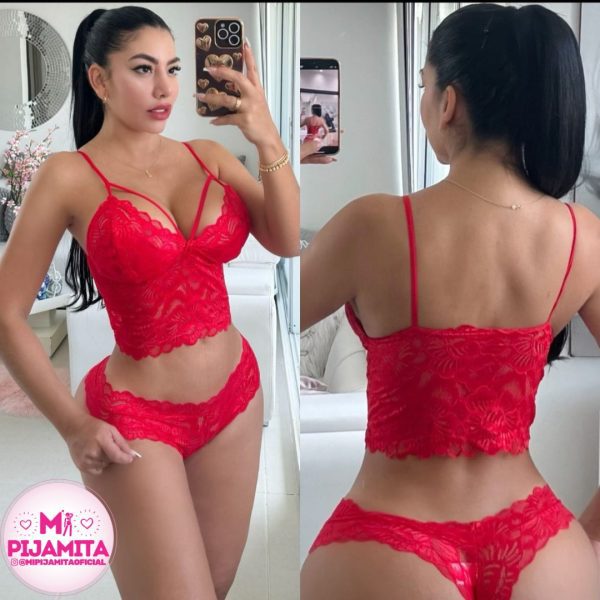 LENCERIA VIOLETA ROJO