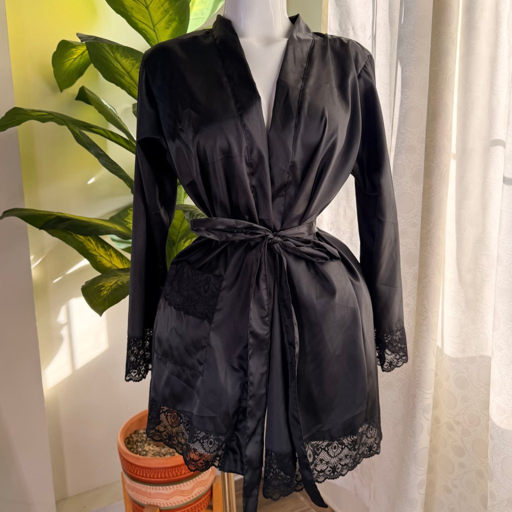 LEVANTADORA SATIN NEGRO